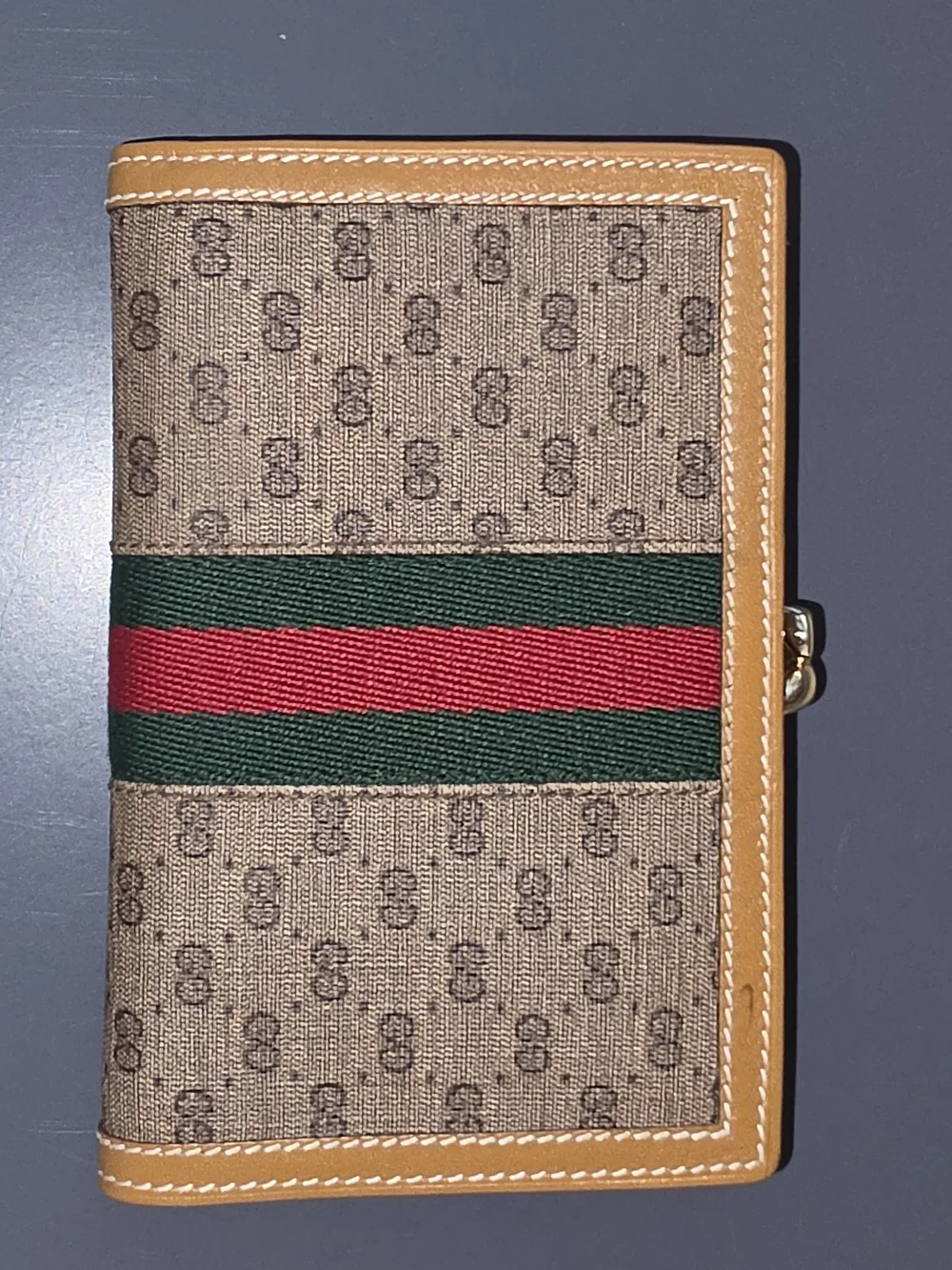 Gucci Wallet Canvas withTan Leather Trim and Interior - Picture 2 of 10